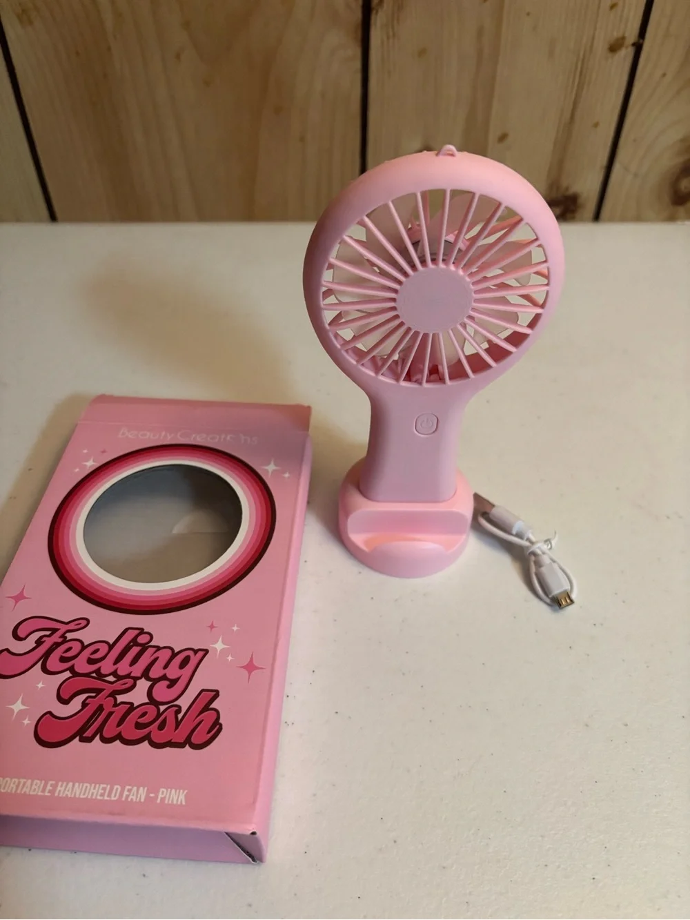 NEW Beauty Creations “Feeling Fresh” Portable Handheld Fan